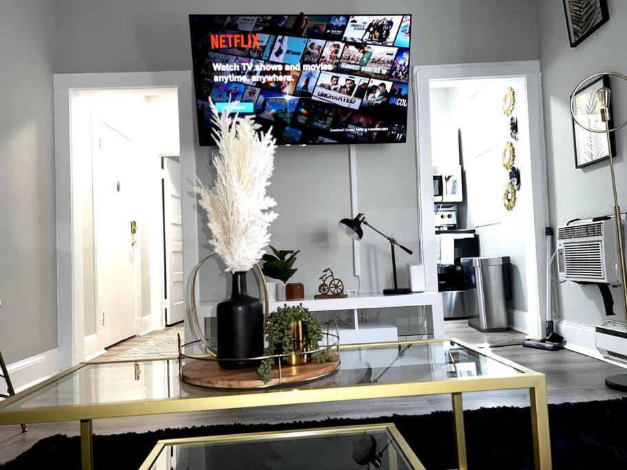 Stylish 1Br Unit W/Free Parking-Walk To Metro Apartment วอชิงตัน ภายนอก รูปภาพ